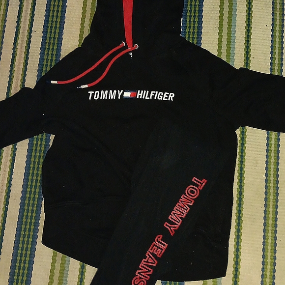 Tommy Hill set - Picture 1 of 2